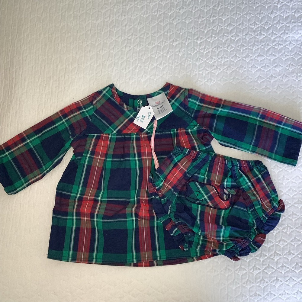 Plaid vineyard Vines Outfit